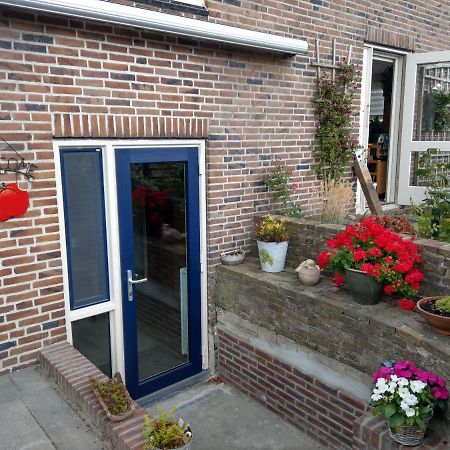 B&B De Blauwe Tulp Noord-Scharwoude Esterno foto